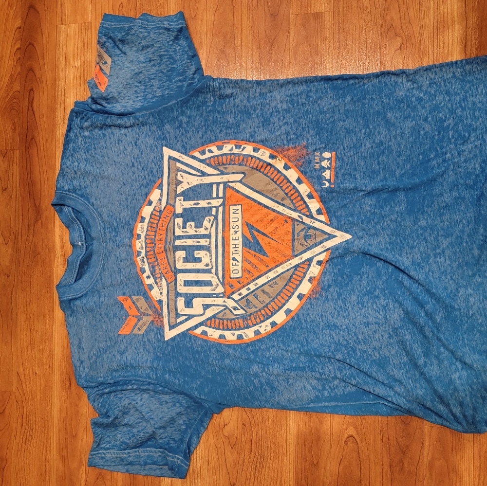 Society T-Shirt Large